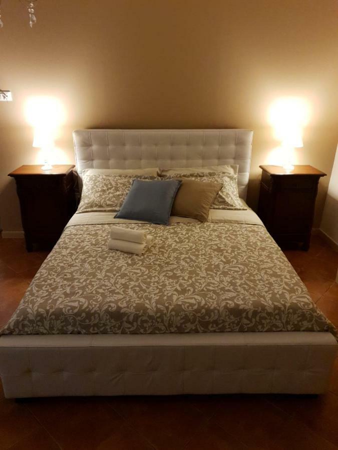 シラクーサ La Casa Di Manu Ortigiaヴィラ エクステリア 写真